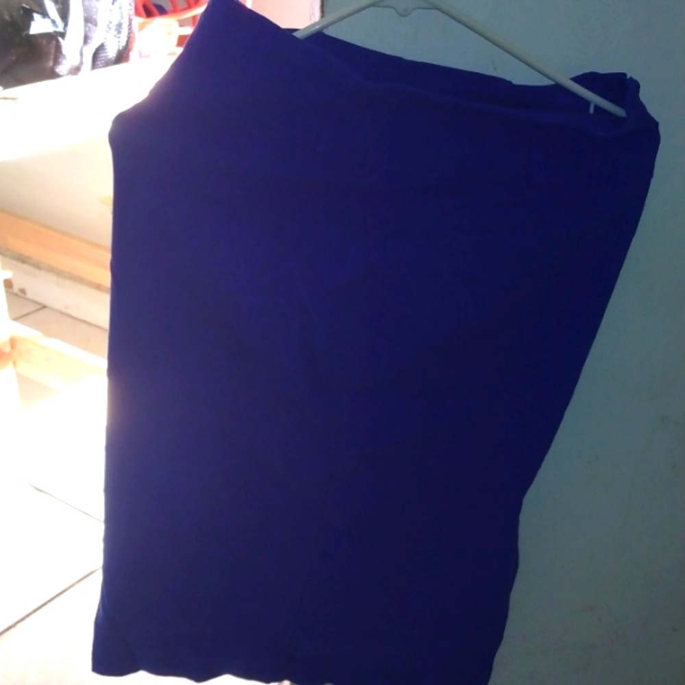 Stretchy office wear skirt